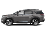 2025 Nissan Pathfinder Platinum / One Owner