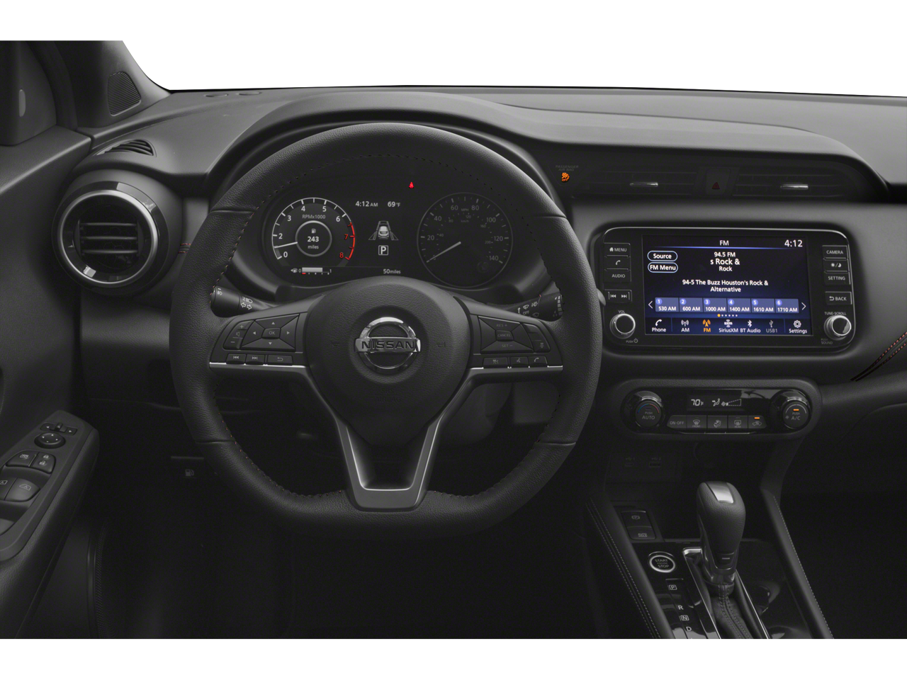 2022 Nissan Kicks SR / One Owner