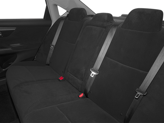 2014 Nissan Altima 2.5 S / One Owner