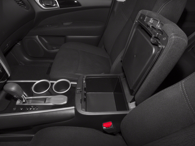 2016 Nissan Pathfinder S / One Owner