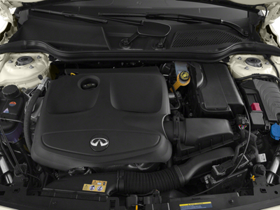 2017 INFINITI QX30 Luxury