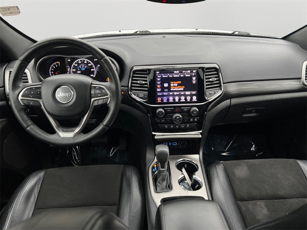 2019 Jeep Grand Cherokee Altitude 4WD / Preferred Package / New Tires / New Brakes /