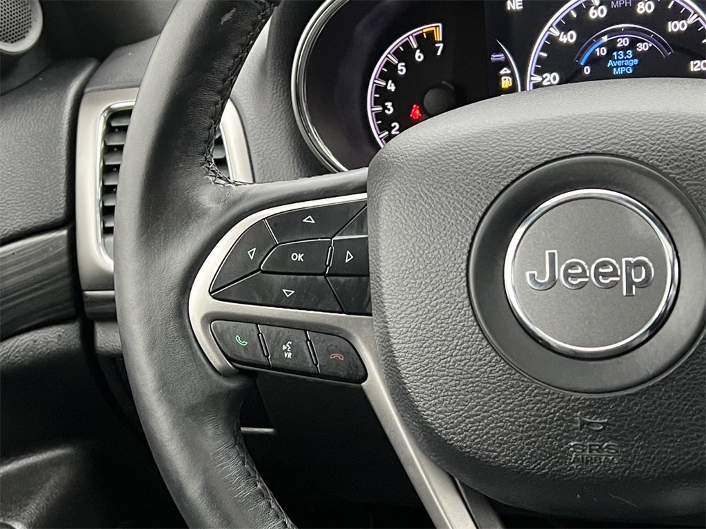 2019 Jeep Grand Cherokee Altitude 4WD / Preferred Package / New Tires / New Brakes /