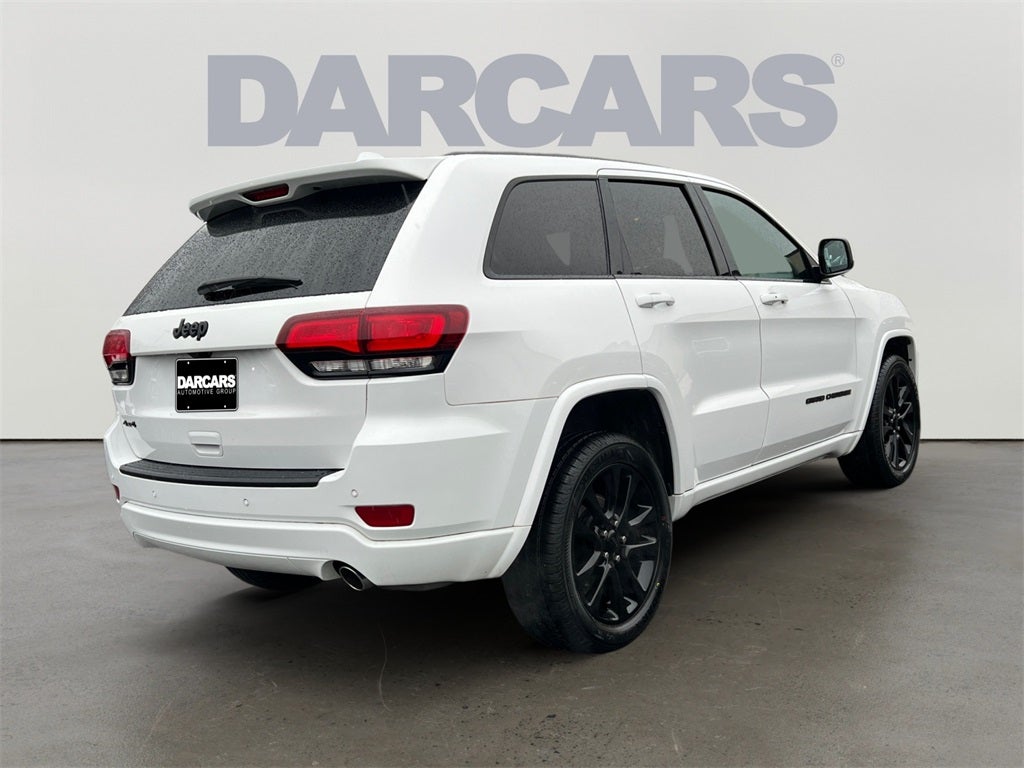 2019 Jeep Grand Cherokee Altitude 4WD / Preferred Package / New Tires / New Brakes /