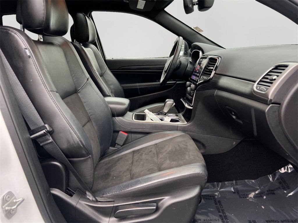 2019 Jeep Grand Cherokee Altitude 4WD / Preferred Package / New Tires / New Brakes /