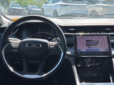 2024 Jeep Grand Cherokee 4xe / One Owner