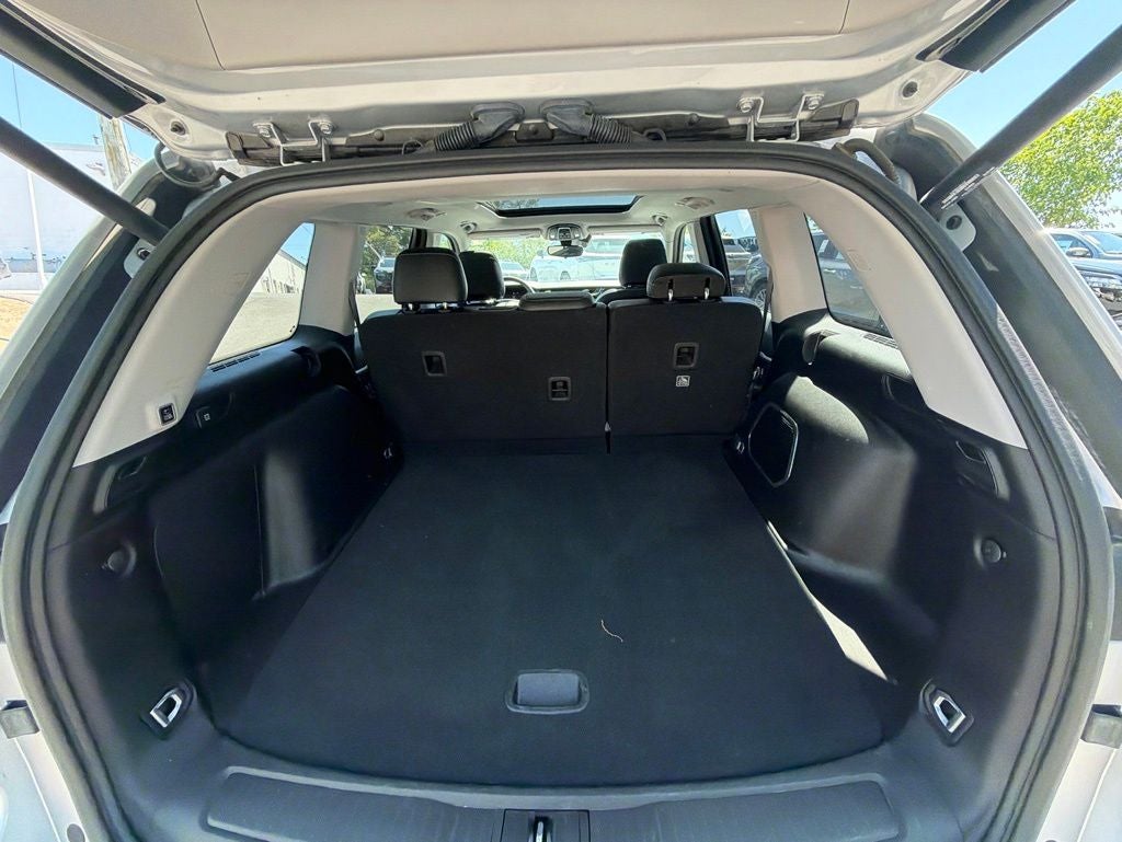 2024 Jeep Grand Cherokee 4xe / One Owner