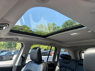 2024 Jeep Grand Cherokee 4xe / One Owner