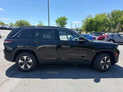 2024 Jeep Grand Cherokee 4xe / One Owner