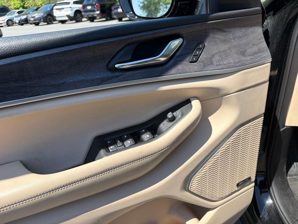 2024 Jeep Grand Cherokee 4xe / One Owner