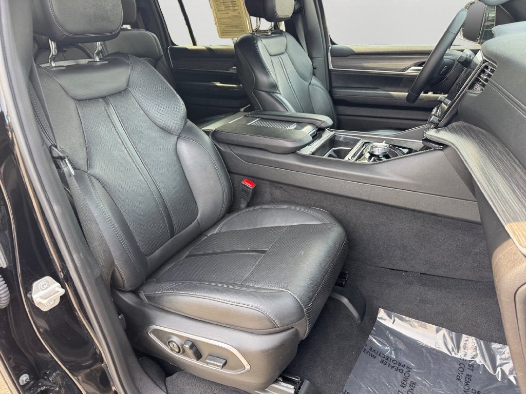 2024 Jeep Wagoneer L Series III