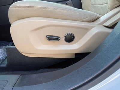 2017 Ford Explorer Base
