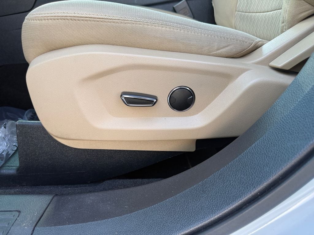 2017 Ford Explorer Base