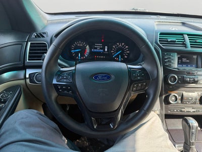 2017 Ford Explorer Base