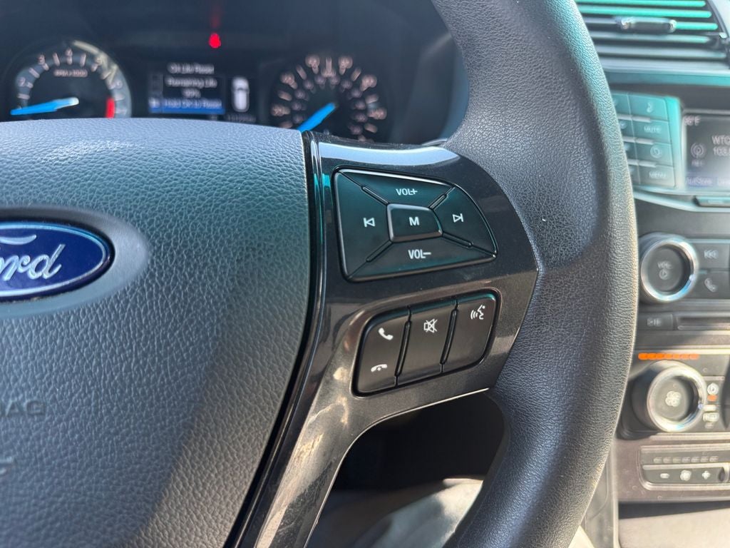 2017 Ford Explorer Base