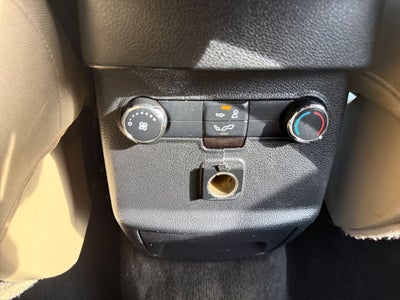 2017 Ford Explorer Base