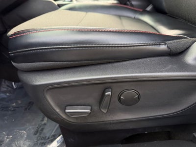 2025 Ford Escape ST-Line / One Owner /