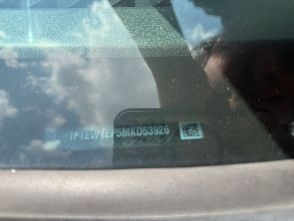 2021 Ford F-150 XL / One Owner