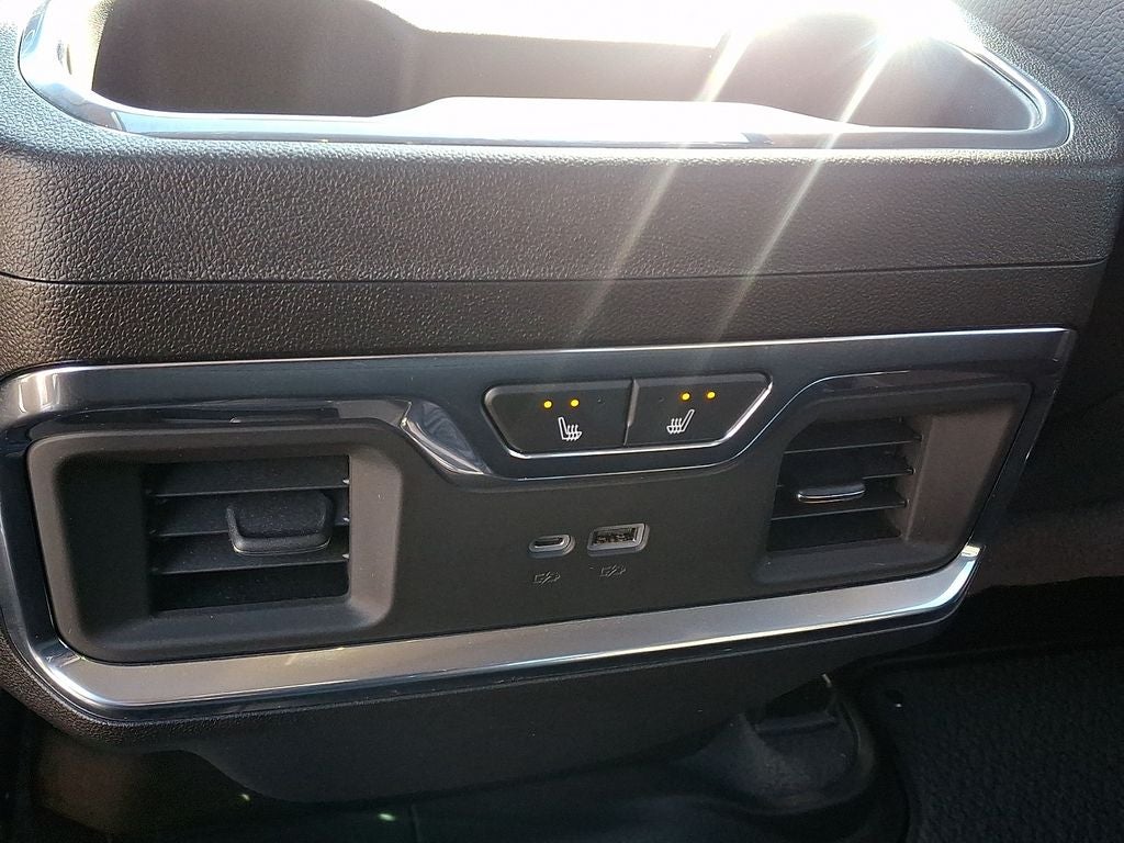 2026 GMC Sierra 2500HD Denali / One Owner