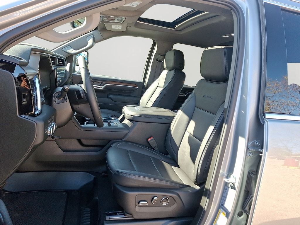 2026 GMC Sierra 2500HD Denali / One Owner