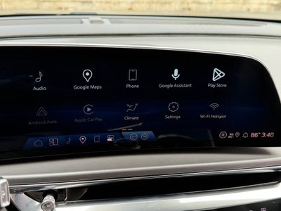 2024 Cadillac LYRIQ Tech / One Owner