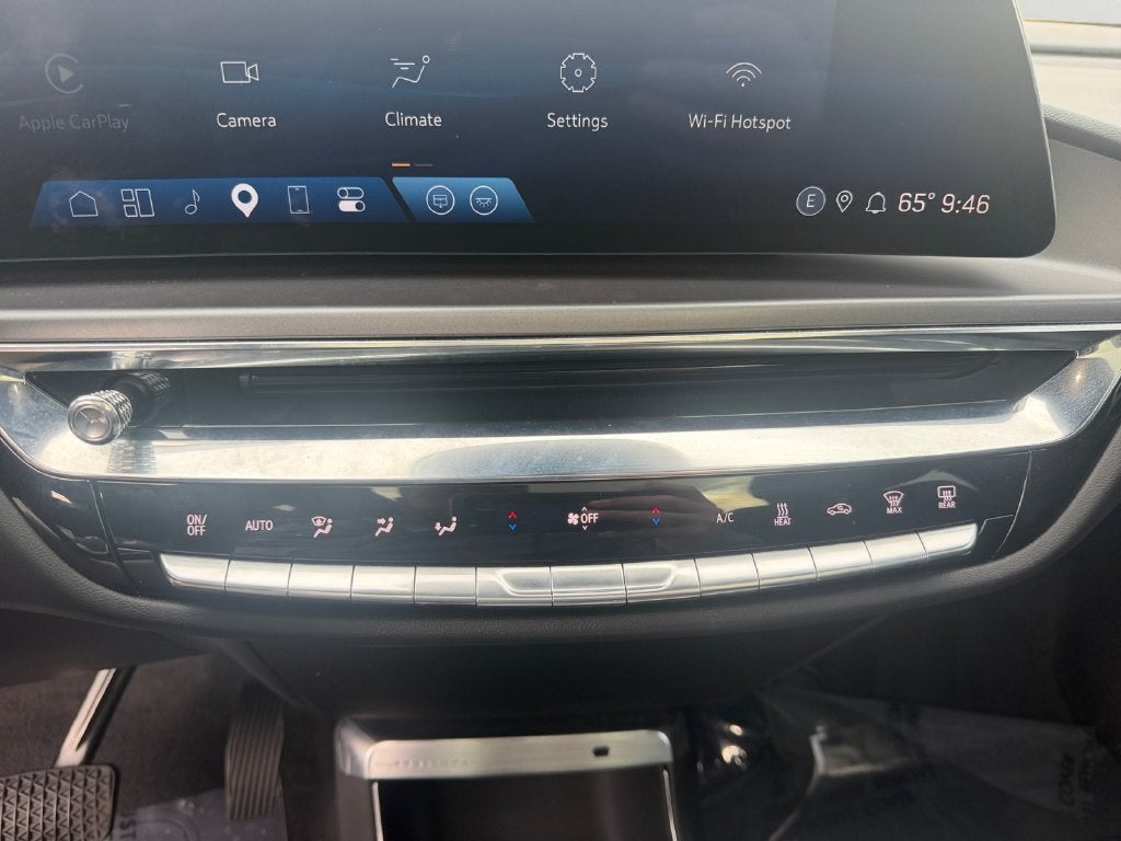 2024 Cadillac LYRIQ Tech