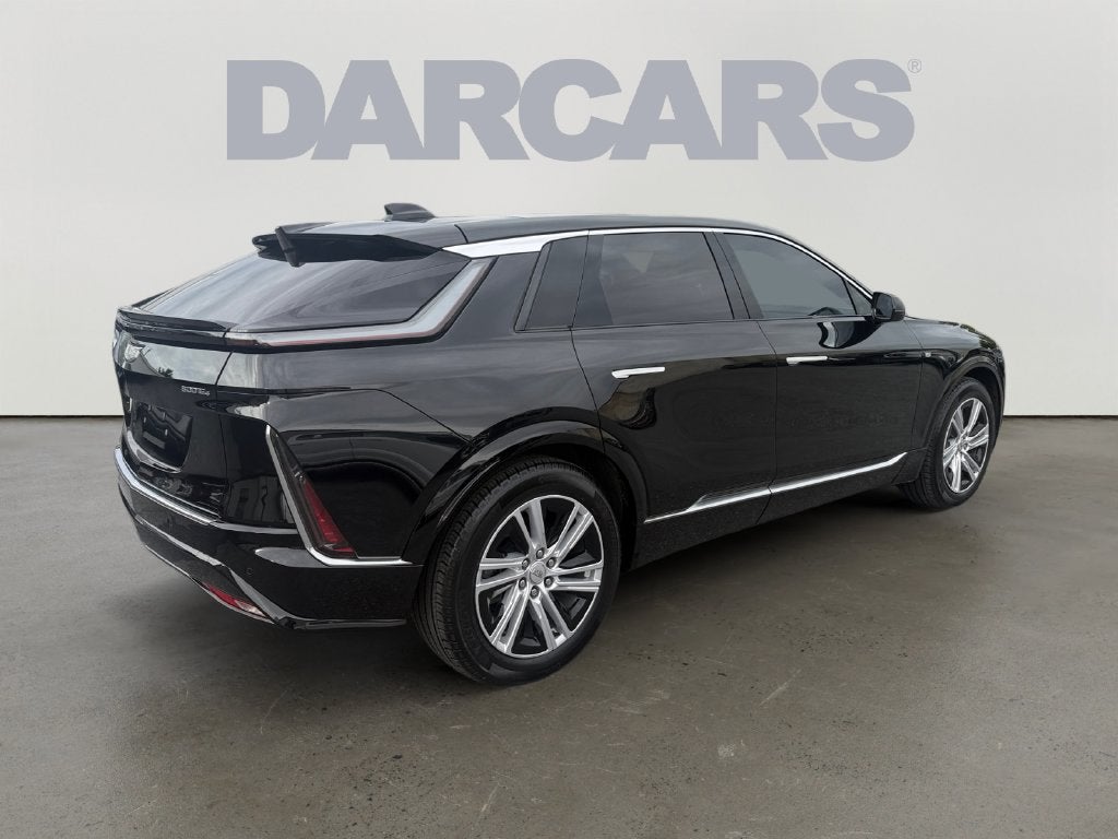 2024 Cadillac LYRIQ Tech