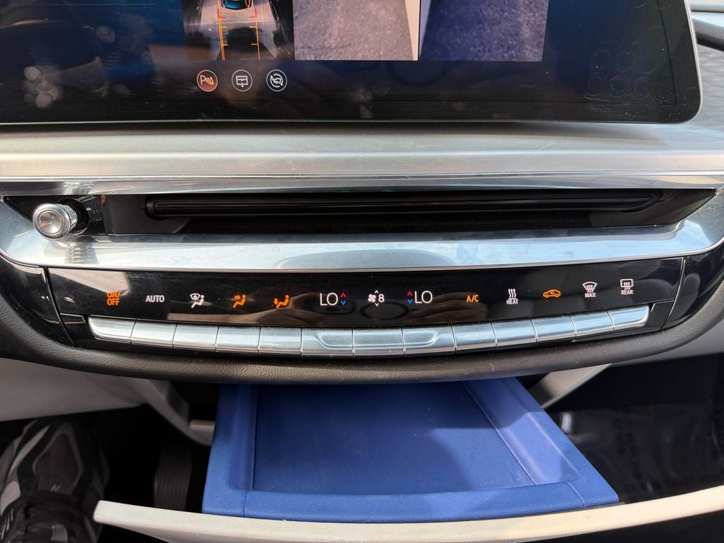 2024 Cadillac LYRIQ Sport
