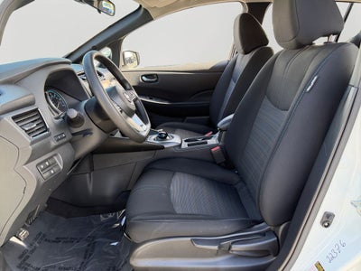 2022 Nissan Leaf S / One Owner /