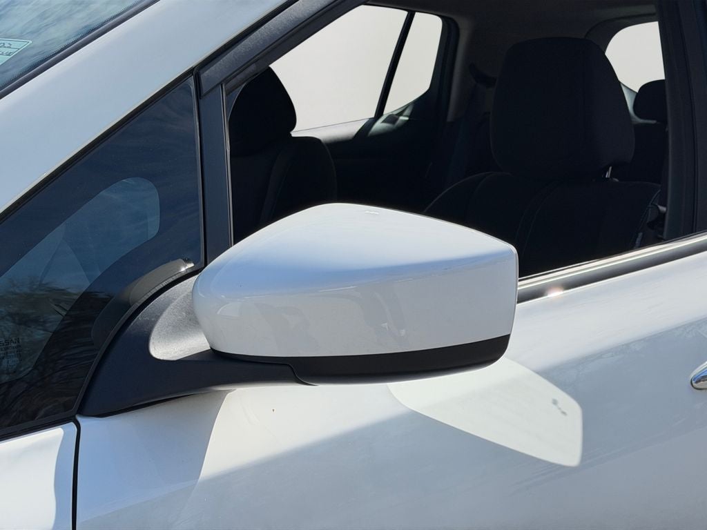 2022 Nissan Leaf S / One Owner /