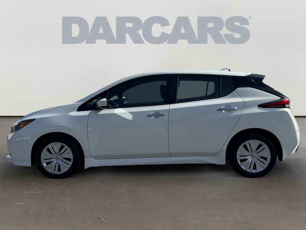 2022 Nissan Leaf S / One Owner /