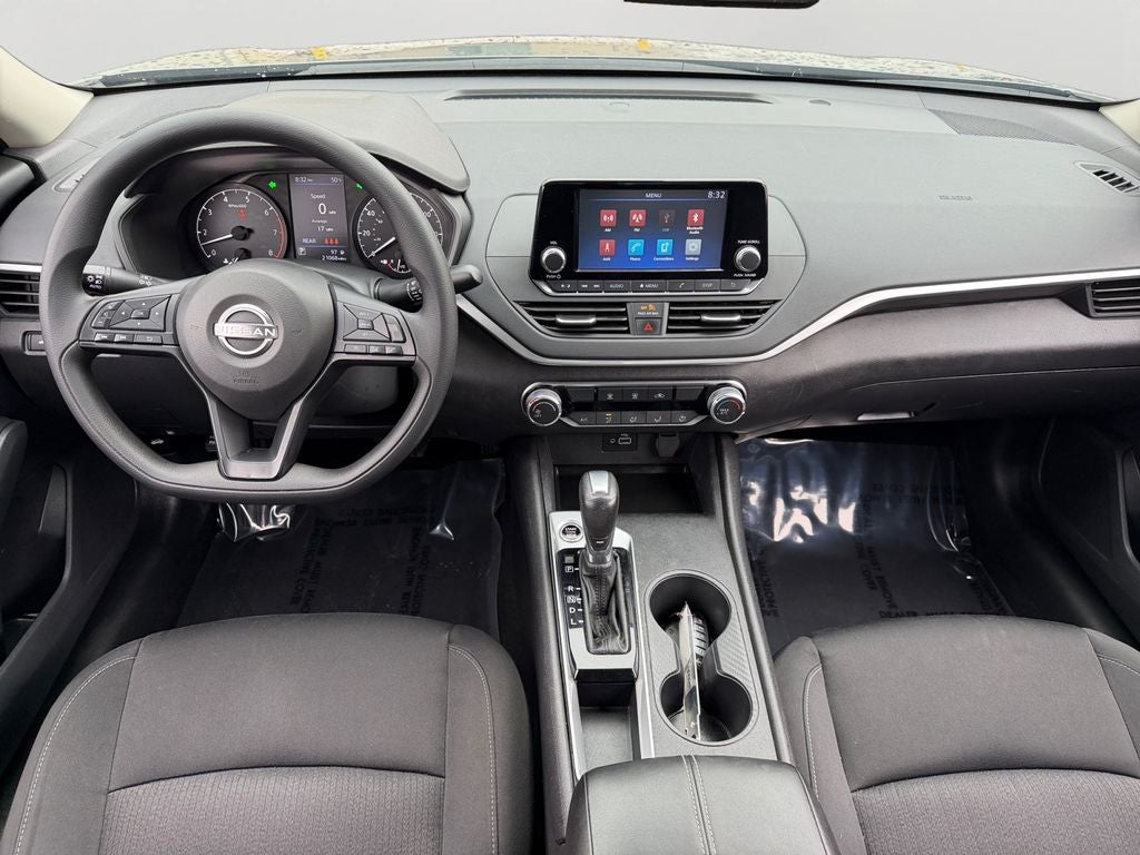 2023 Nissan Altima 2.5 S / One Owner / Splash Guards