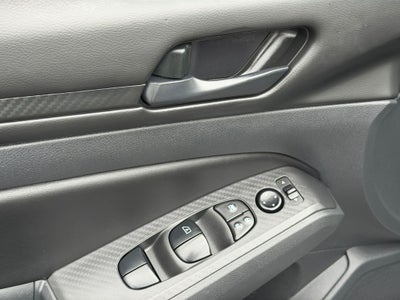 2023 Nissan Altima 2.5 S / One Owner / Splash Guards