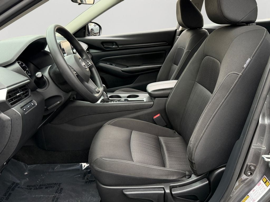 2023 Nissan Altima 2.5 S / One Owner / Splash Guards