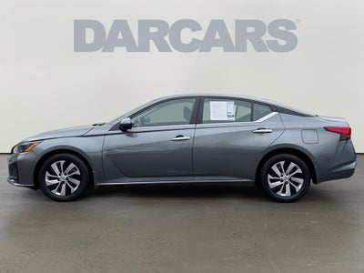 2023 Nissan Altima 2.5 S / One Owner / Splash Guards