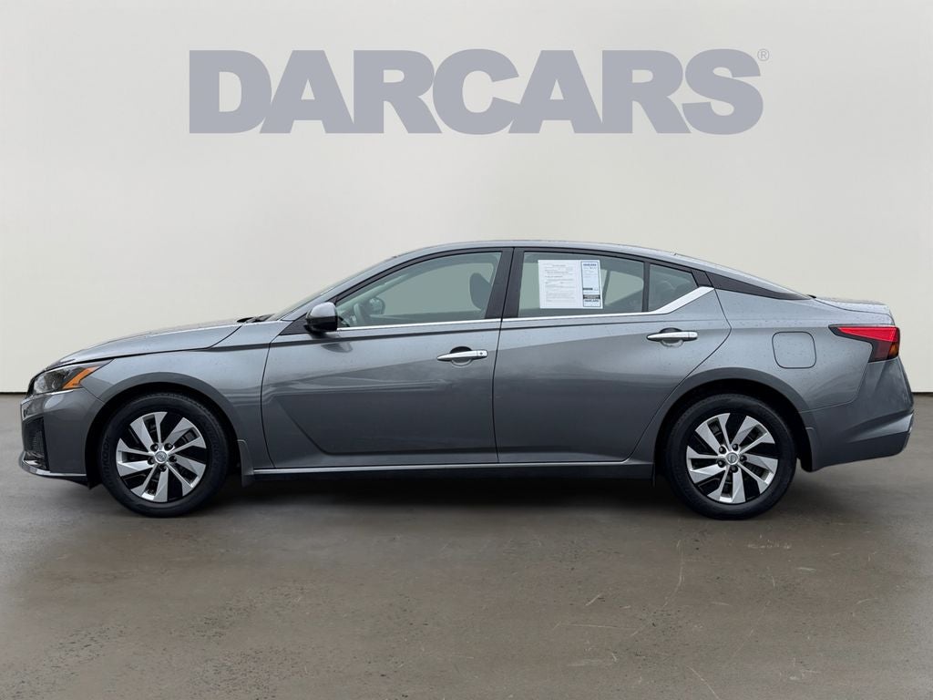 2023 Nissan Altima 2.5 S / One Owner / Splash Guards