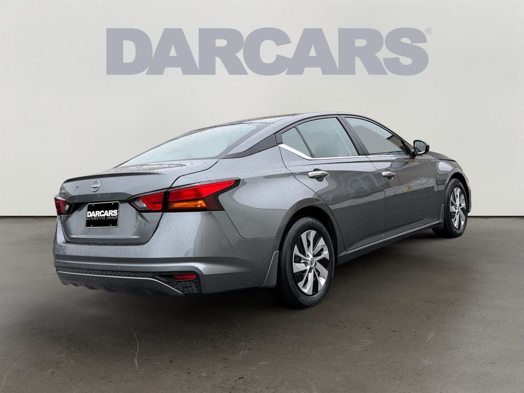 2023 Nissan Altima 2.5 S / One Owner / Splash Guards