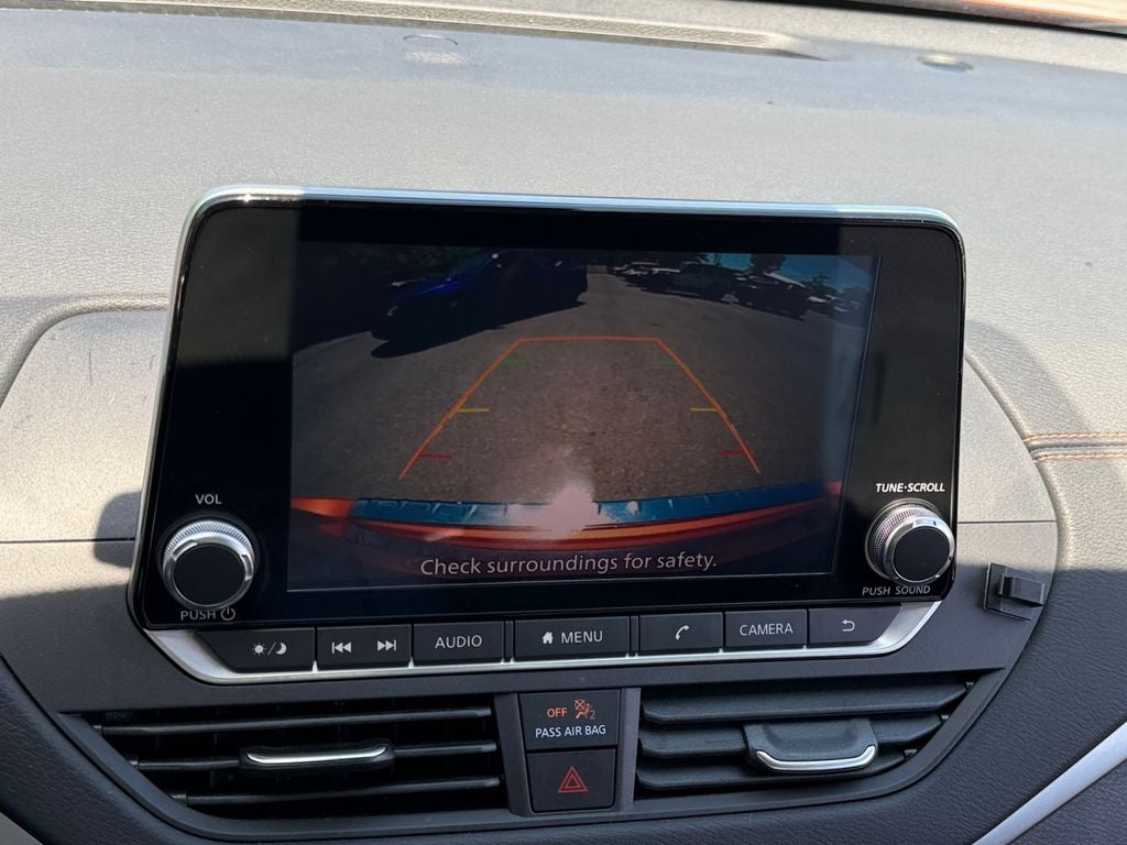 2021 Nissan Altima 2.5 SR / One Owner / Premium Package