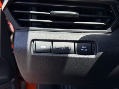 2021 Nissan Altima 2.5 SR / One Owner / Premium Package
