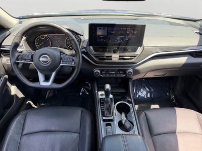 2025 Nissan Altima 2.5 SR / One Owner / Premium Package / AWD /
