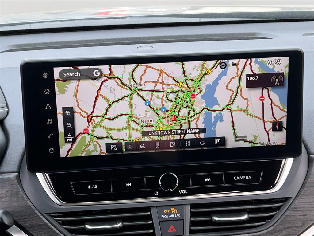 2025 Nissan Altima 2.5 SL / One Owner / Spoiler / Floor Mats Package / Ilumi