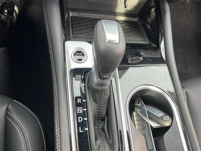 2025 Nissan Altima 2.5 SL / One Owner / Spoiler / Floor Mats Package / Ilumi