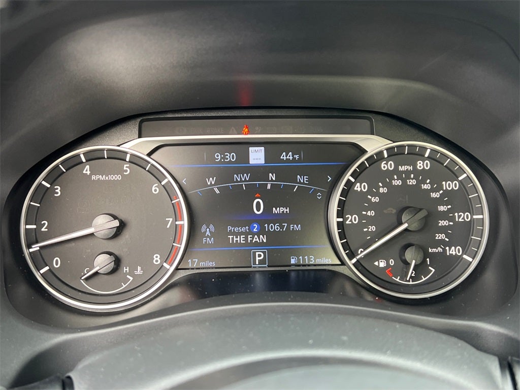 2025 Nissan Altima 2.5 SL / One Owner / Spoiler / Floor Mats Package / Ilumi