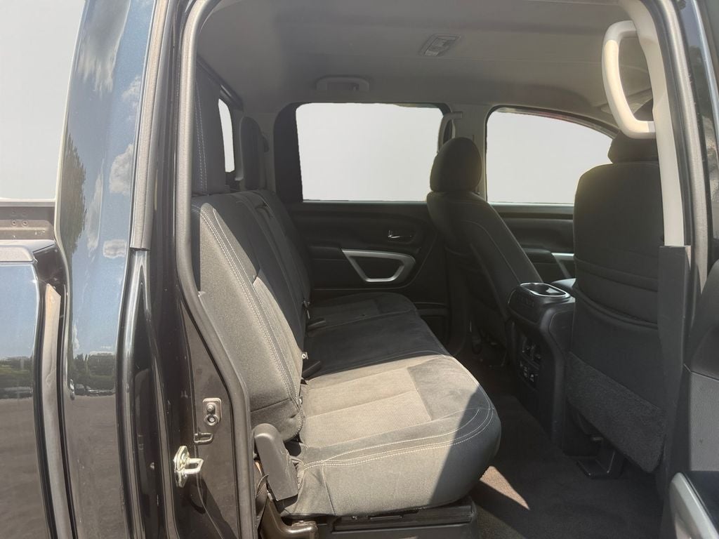 2019 Nissan Titan XD SV