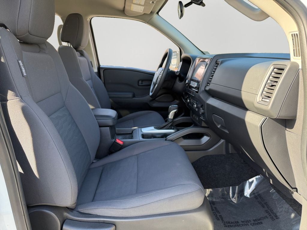 2022 Nissan Frontier S