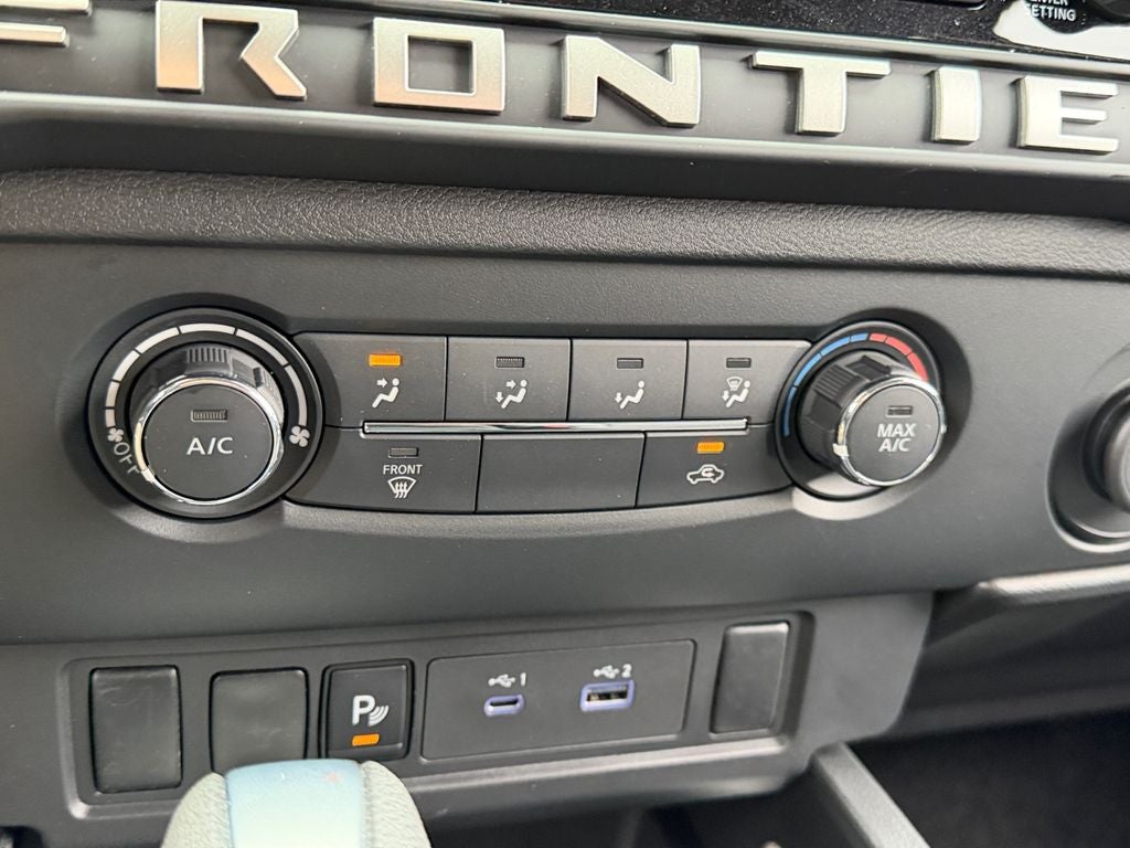 2026 Nissan Frontier SV