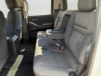 2024 Nissan Frontier SV / One Owner