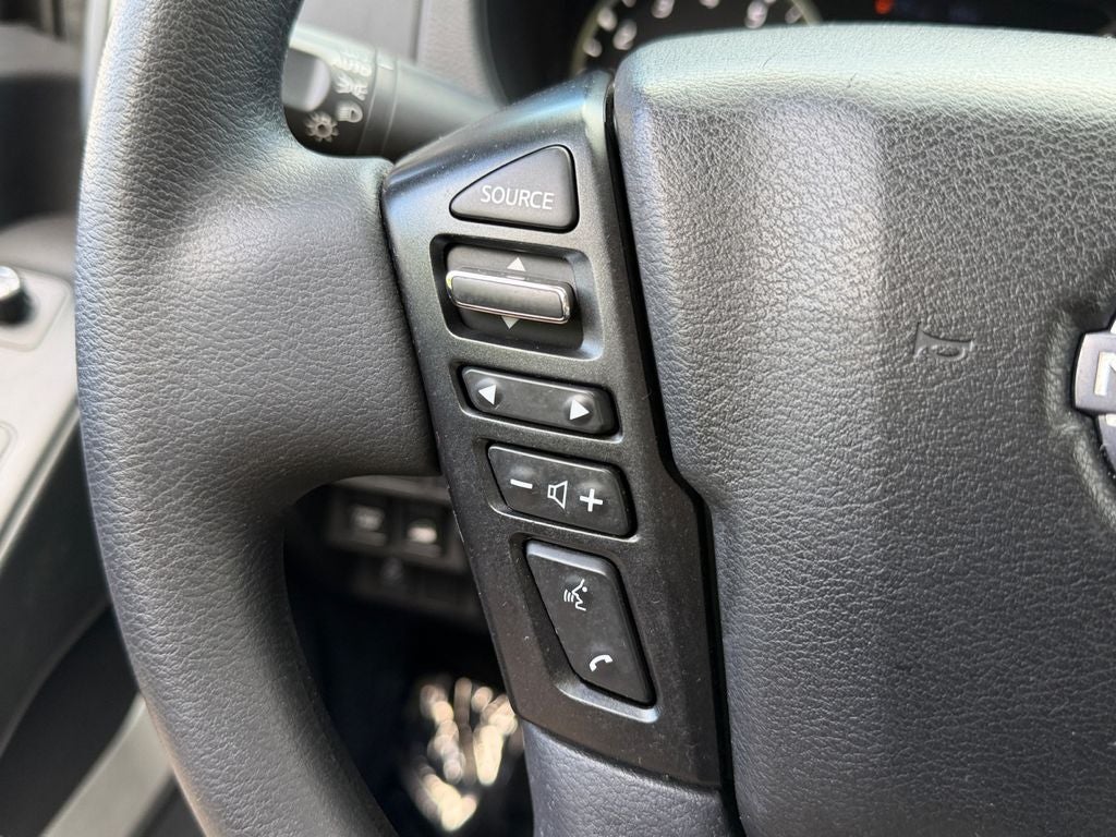 2024 Nissan Frontier SV / One Owner