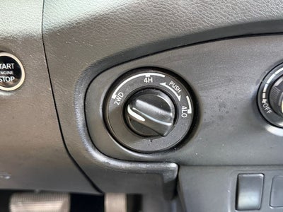 2024 Nissan Frontier SV / One Owner