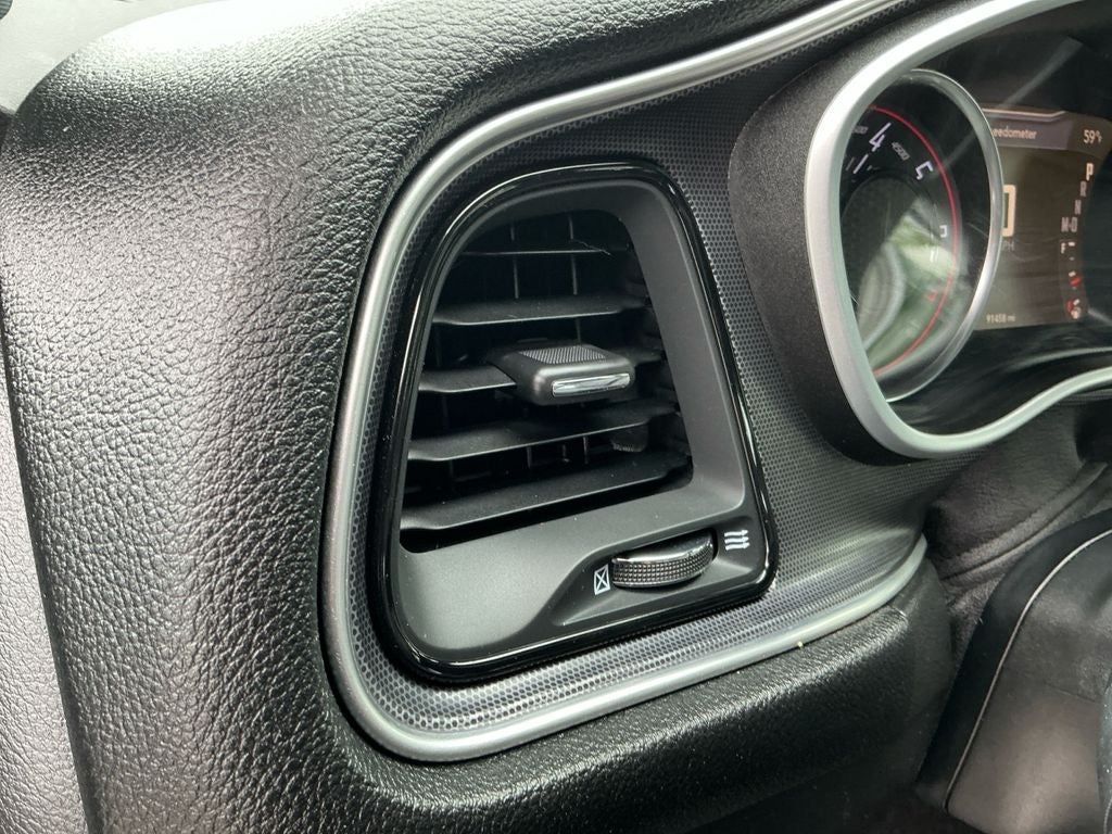 2017 Dodge Challenger GT / AWD